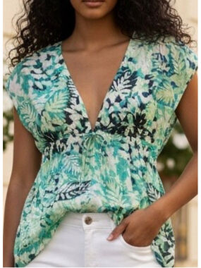 Notations Tropical Floral Chiffon Blouse Medium Resort Vacation Top